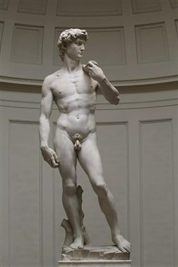 米开朗基罗创作的大卫王雕像